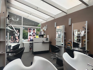 Photo n°3 de JK COIFFURE à Kurtzenhouse (Salon de coiffure)