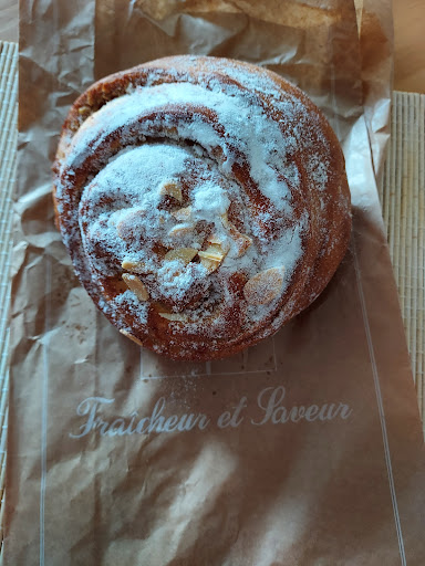 Aux mille douceurs. Boulangerie..patisserie..epicerie..sandwich.. - Thumbnail