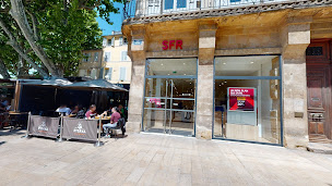 Photo n°1 de Boutique SFR Aix En Provence Cours Mirabeau à Aix-en-Provence (Opérateur téléphonique)
