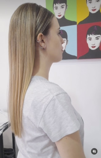 "La Peluquería" Elena Puerta - Thumbnail