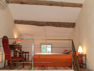 Photo n°19 de La Maison de l'Isle à L'Isle-sur-la-Sorgue (Chambre d'hôtes)