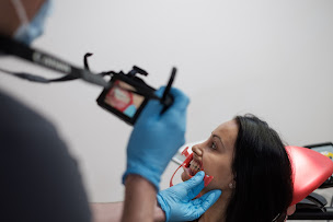 Photo n°18 de Orthodontiste Cannes : Dr Steven.Hayat à Cannes (Orthodontiste)