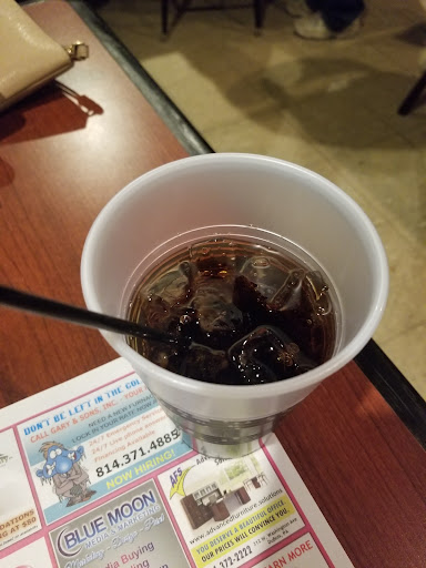 Bear Claw Country Sports Bar - Thumbnail