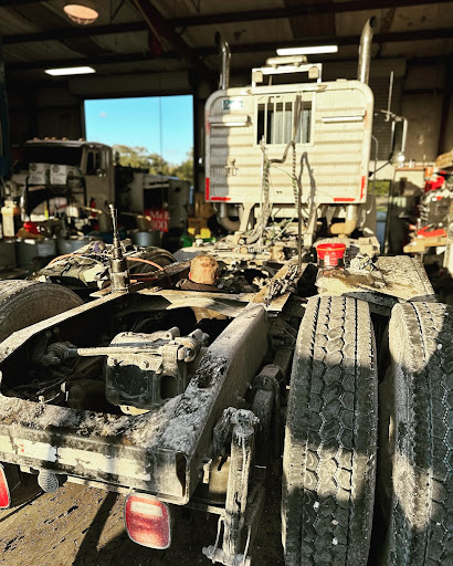 Quality Mechanics and Outfitters LLC