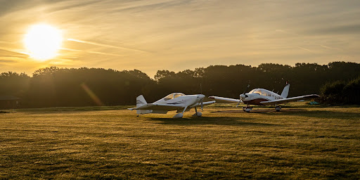 Deanland Airfield EGKL - Thumbnail