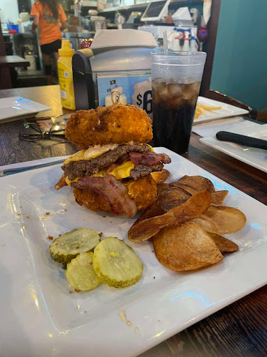 Jolly Roger's Grub & Pub - Thumbnail