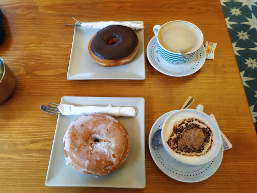 Café y Copas César Llosas - Thumbnail