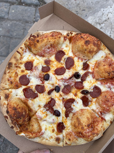 Photo 4 - Simonetti's Pizza