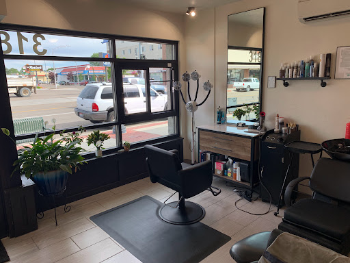 Creekside Hair Salon - Thumbnail