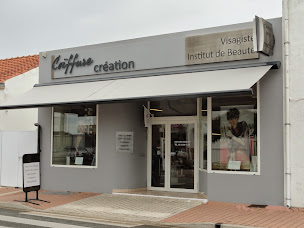 Photo n°4 de Coiffure Création à L'Aiguillon-la-Presqu'île (Institut de beauté)
