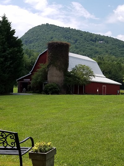 Photos of Tiger Mountain Vineyards