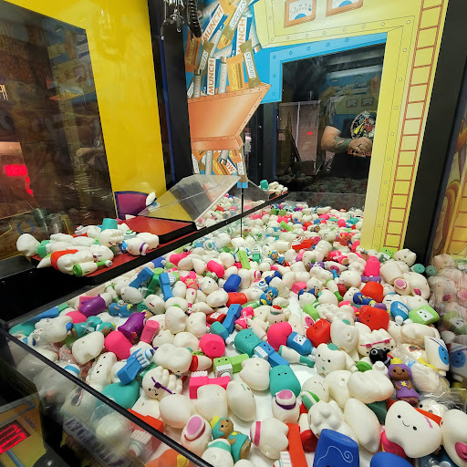 Level Up Arcade - Visual