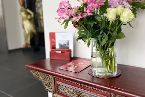 Touch Oriental image