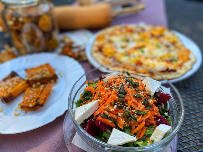 Opinii despre Спортен комплекс „Парадайс“ în София - Ресторант