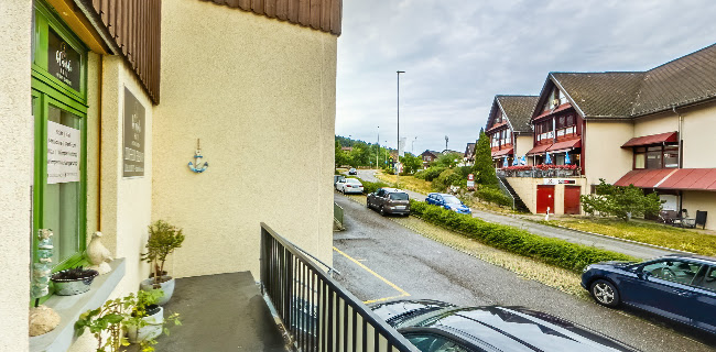 Coiffeure blando hair Öffnungszeiten