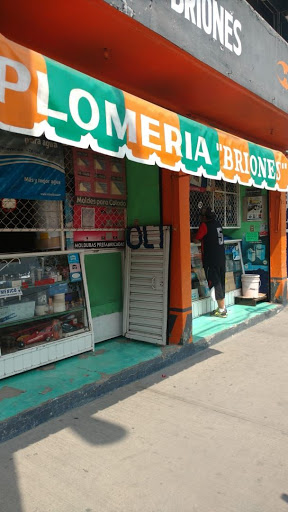 Plomería Briones Logo
