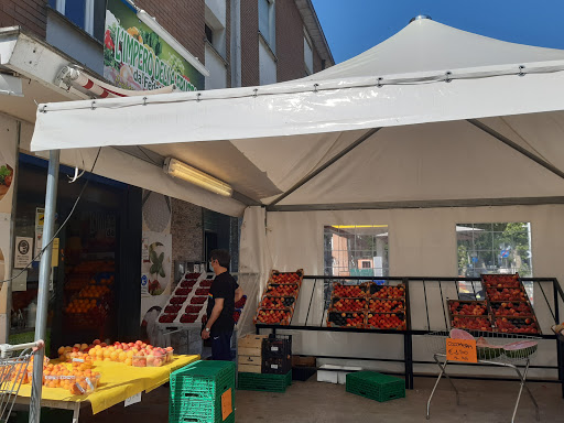 L'impero della Frutta da Fedele - Thumbnail