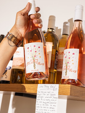 Little Thing Wine by null