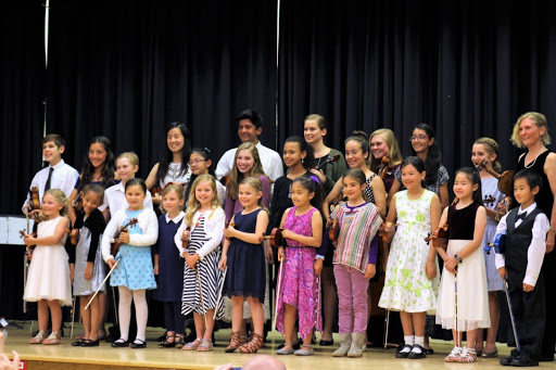 Violin Teacher Kasandra Klassy - Thumbnail