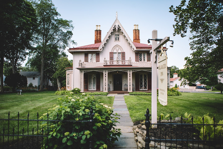 Beekman Arms Delamater Inn by null