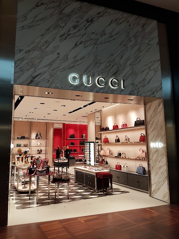 dråbe honning modbydeligt Gucci - Copenhagen Airport, Lufthavnsboulevarden 6, 2770 Kastrup, Danmark