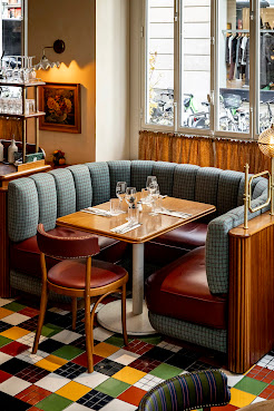 Public House Paris by null