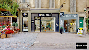 Photo n°1 de Opticien Arles - Optic 2000 à Arles (Service de réparation de lunettes)