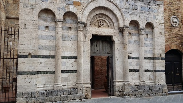 Fattoria Poggio Alloro