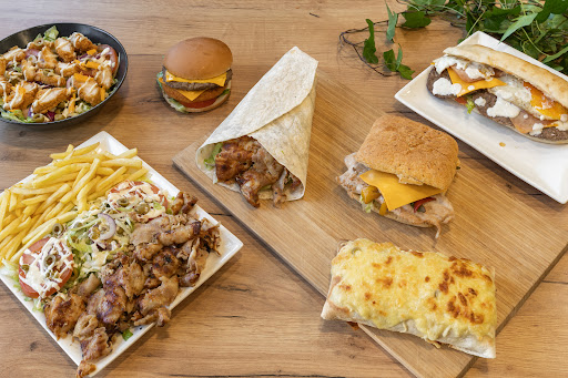 Photo 3 - Chick & Food VARCES
