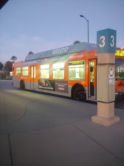 Montebello/ Commerce Metrolink Station