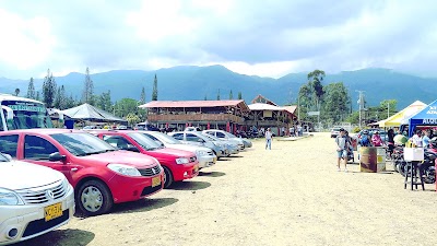 Photos of Arriero Paisa Lago Calima