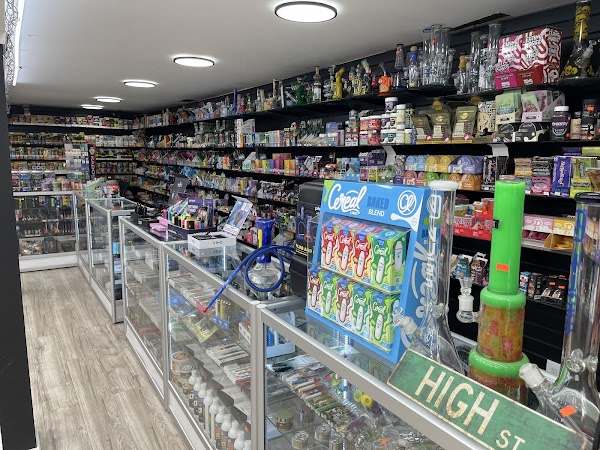 Zaza Vape & Smoke Shop photo 2