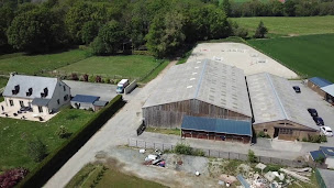 Photo n°8 de EQUESTRIAN IMMOBILIER à Bazemont (Agence immobilière)