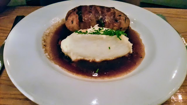44 & X Hell’s Kitchen restaurant