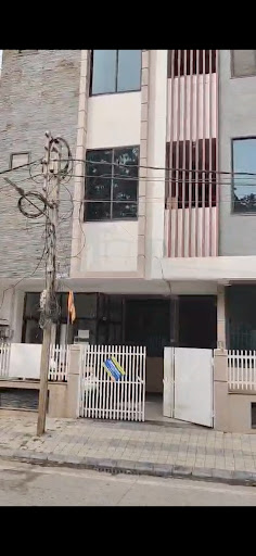 Gallery image 6