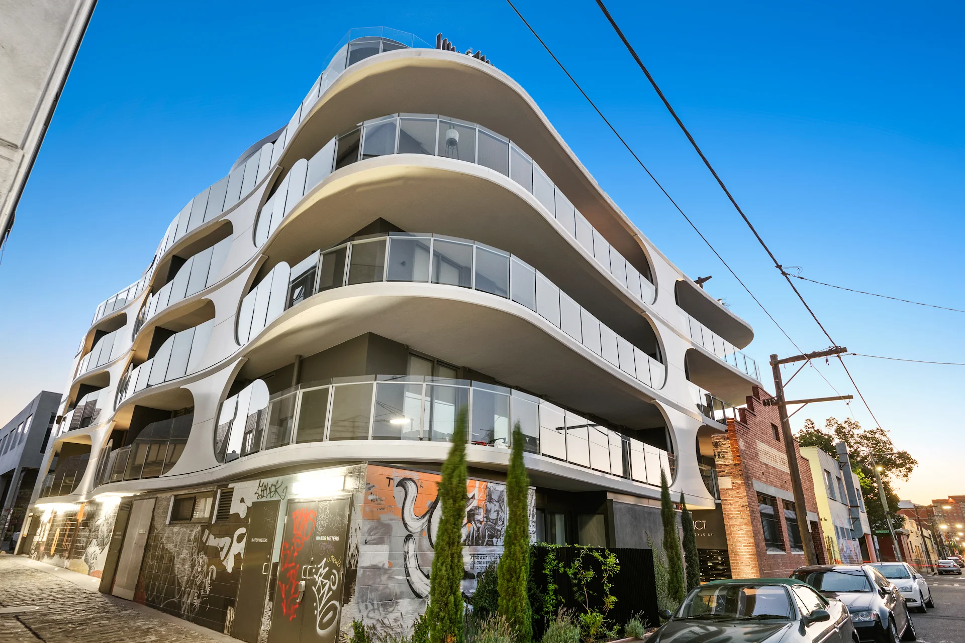 District Apartments