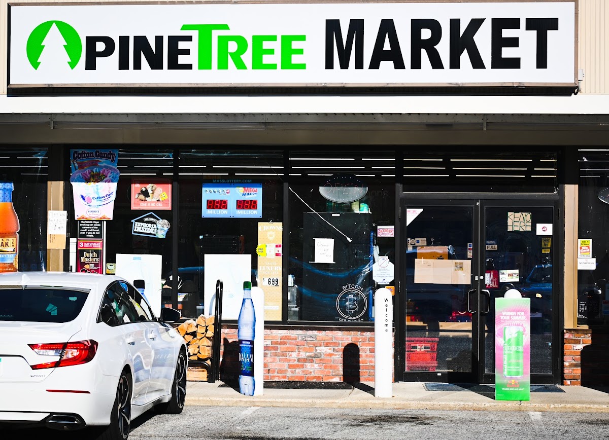 Pine Tree Market