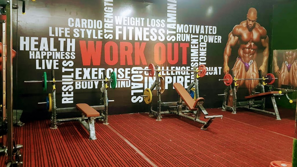 Rayeen The Muscles House Gym