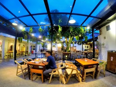 Photos of Sociale House