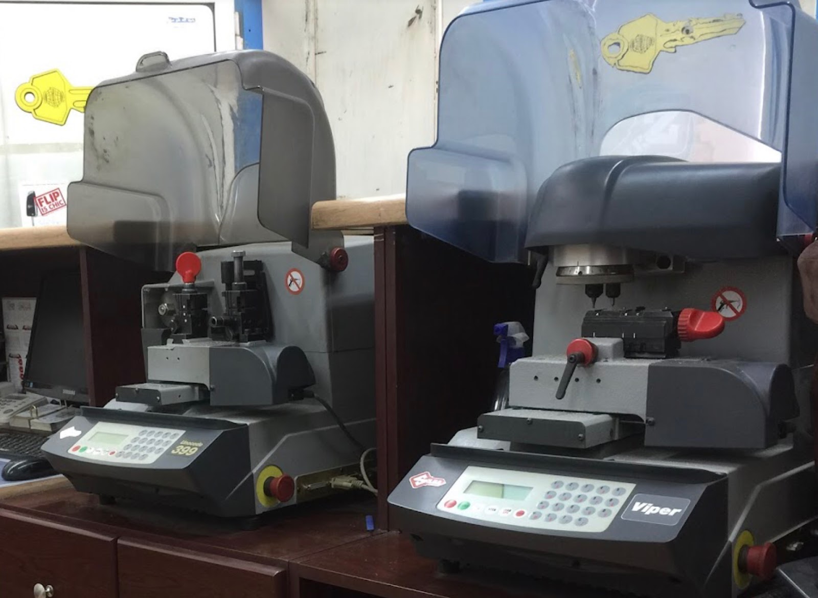 القرار الأخير لخدمات السيارات خدمات ثابته ومتنقله - صورة 5