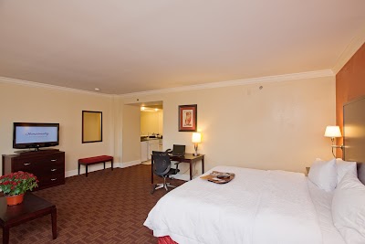 Hampton Inn & Suites Stamford