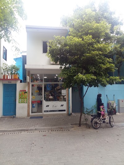 Photos of Brosthaathi Shop