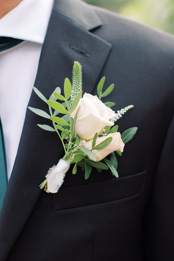 Mae Floral Studio Gallery - Canada