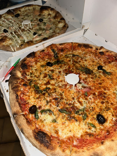 Photo 3 - LORETO PIZZA