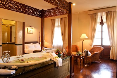 Photos of Galle Face Hotel