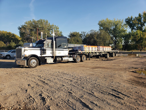 Hinz Trucking - Thumbnail