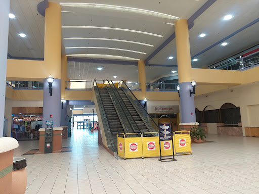 Mall Shops - Visual