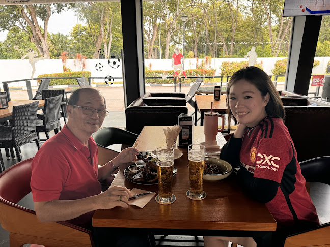 Opinii despre ARFC Woodleigh în Singapore - Restaurant