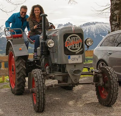 Photos of Oldtimer-Traktor-Vermietung Strobel