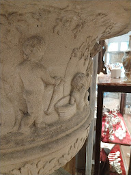 Photo n°17 de Antiquités Hélène et Nicolas à Eugénie-les-Bains (Magasin d'antiquités)